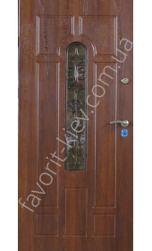 Входная дверь со стеклопакетом и ковкой, цвет «золотой дуб»