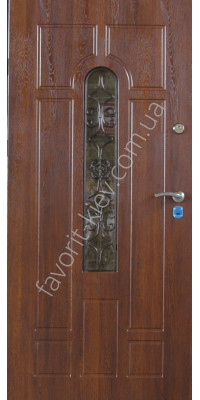 Входная дверь со стеклопакетом и ковкой, цвет «золотой дуб»