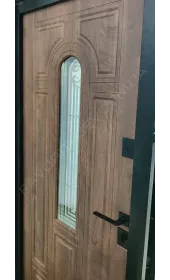 Вид дверей с внутренней стороны