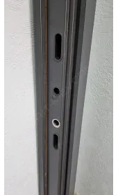 Входная дверь «Армада» металл полотна 2.2 мм, три контура уплотнения