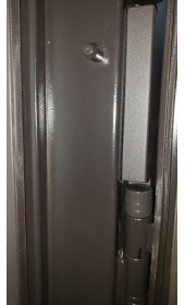 Входная уличная дверь «Норвегия» металлизированная эмаль, три контура уплотнения, металл полотна 2.2 мм