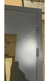 Вхідні двері «Тітаніум зі склом», двокамерний склопакет, 43 мм товщина полотна