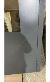 Входная дверь «Титаниум со стеклом», двухкамерный стеклопакет, 43 мм толщина полотна