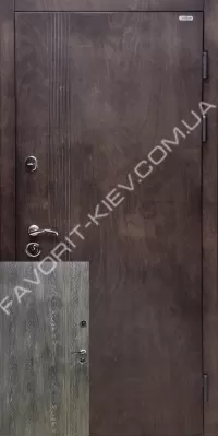 Вхідні двері Стелс покриті яхтовою вологостійкою фанерою, метал полотна 2.2 мм