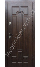 Входная уличная дверь «Грета», 2 мм сталь, 98 мм толщина полотна
