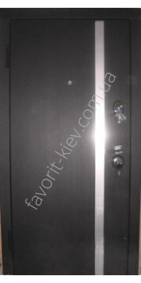 Входная дверь «Дежавю», стальной лист 2 мм, с алюминиевой вставкой